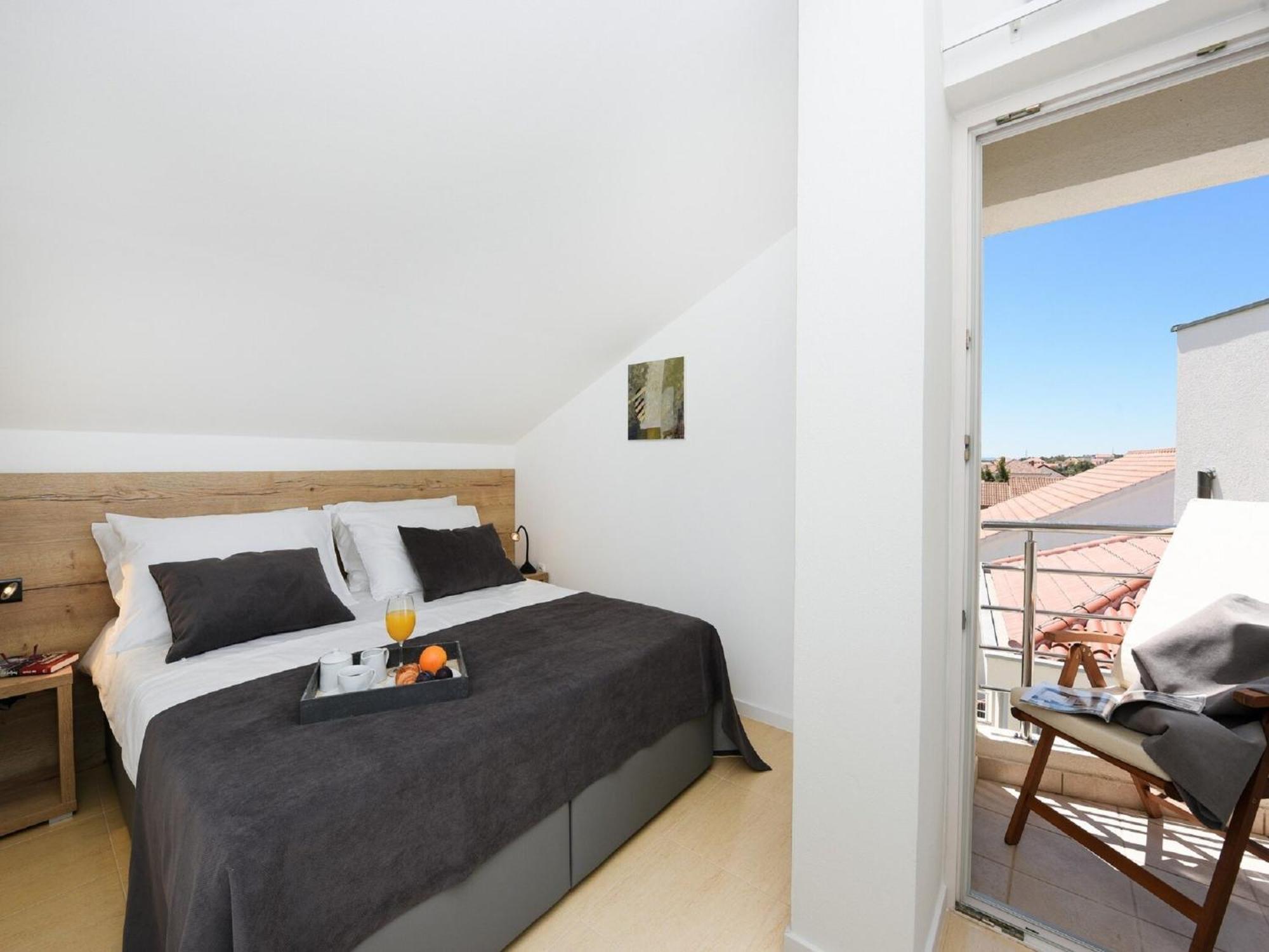Modern Villa In Nin With Terrace Exterior foto
